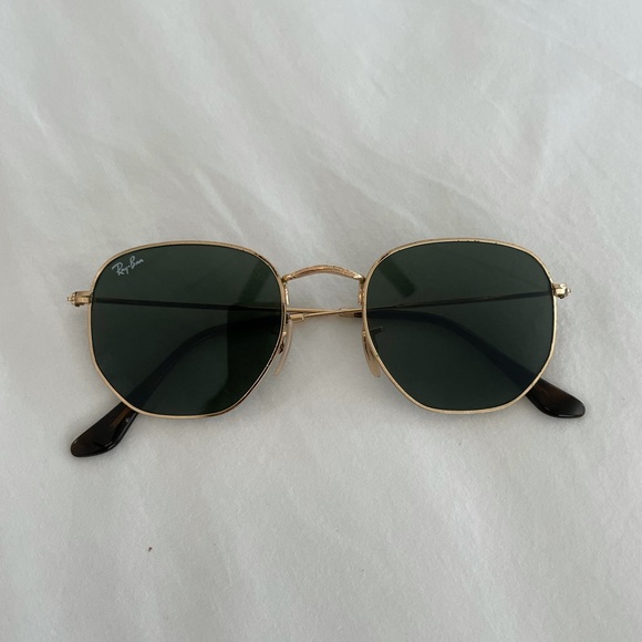 Ray-Ban Accessories - Ray-Ban geometric sunglasses